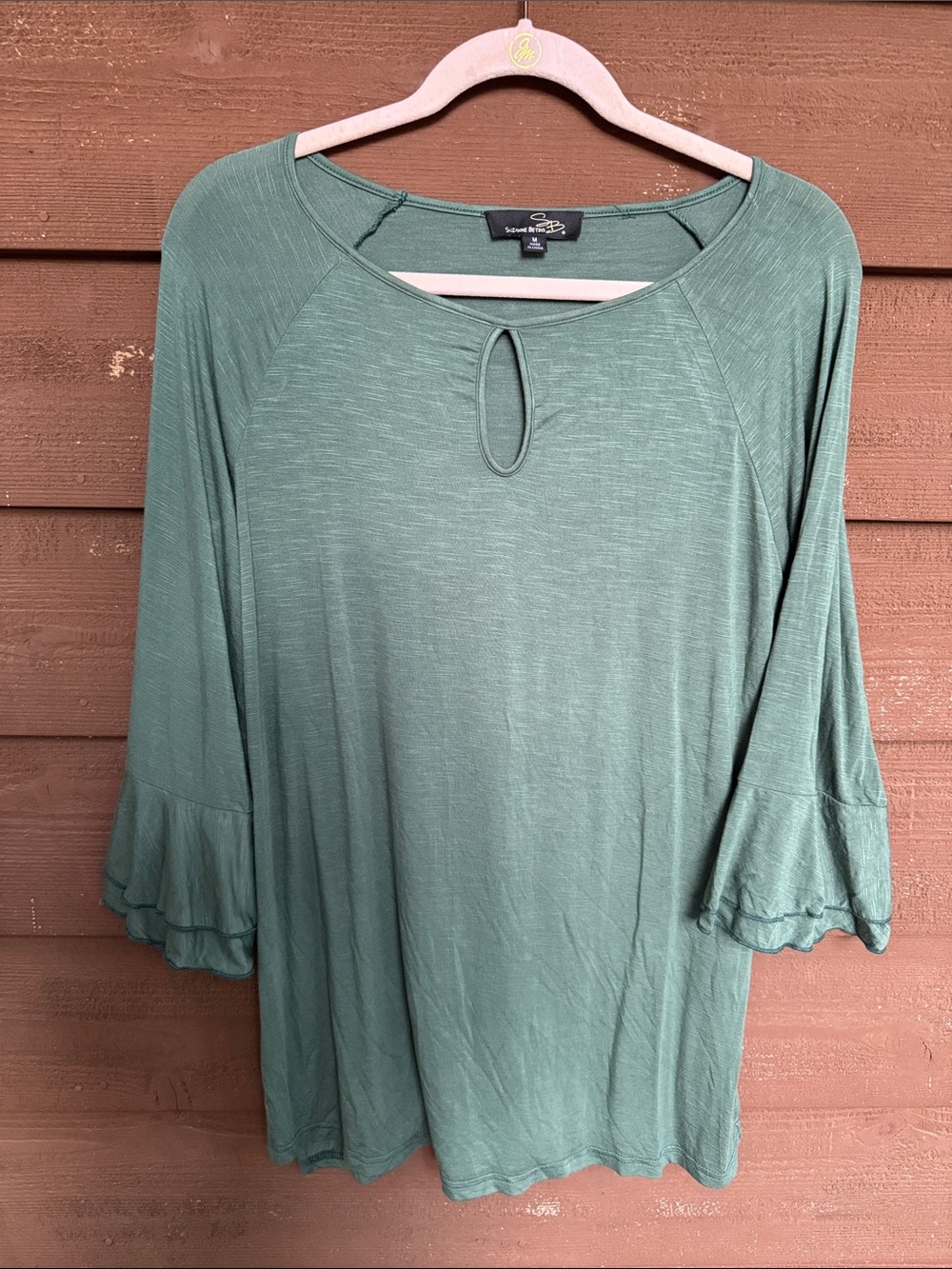 Suzanne Betro Sage Green Keyhole Ruffle Sleeve Top size Medium